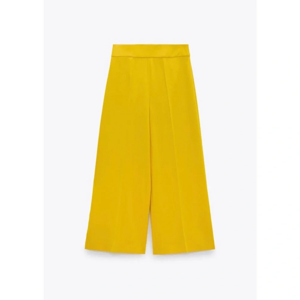 NWT ZARA HIGH-WAISTED PANTS Yellow Gold Blogger Favorite Trousers Wide Leg XS